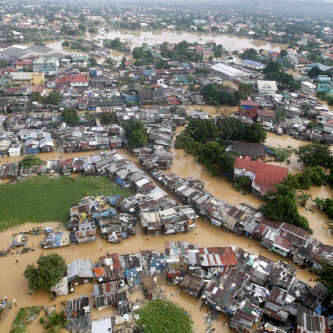 banjir-di-kabupaten-sampang-jatim